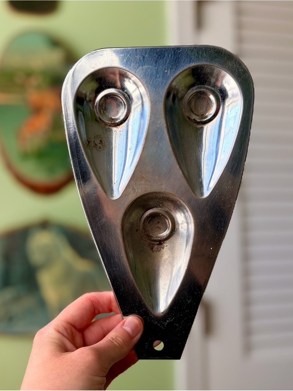 Metal Three Spot Vintage Spoon Rest